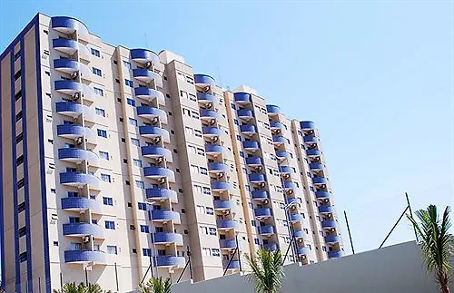 Golden Dolphin Express Hotell Caldas Novas 3*,